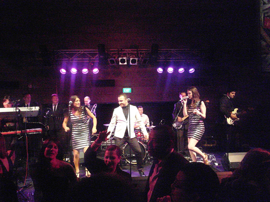 Showbands for Hire Melbourne