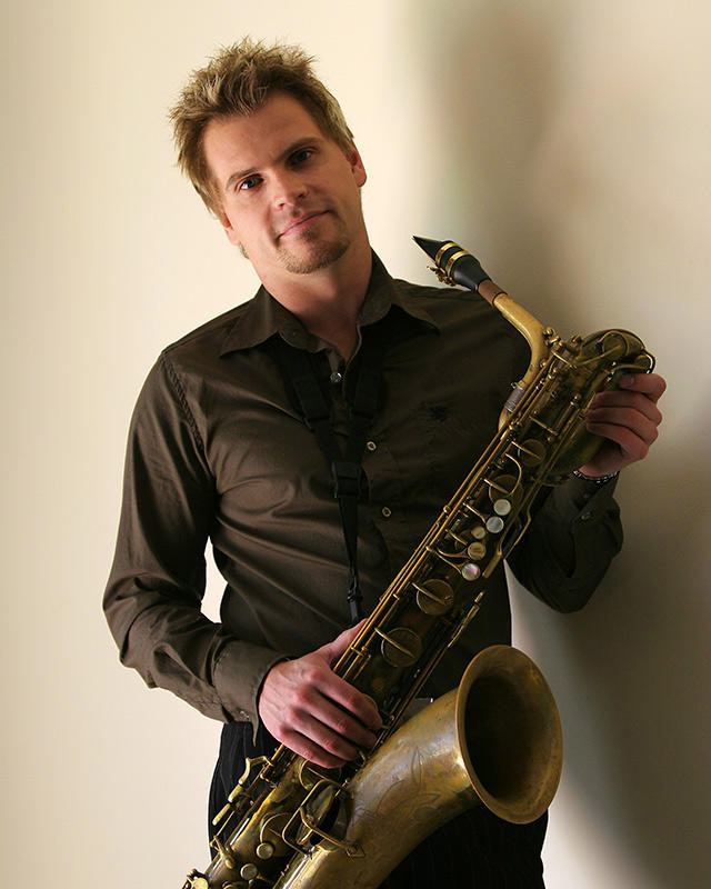 Pete Mitchell Solo Saxophonist Hire Melbourne Solo Musician